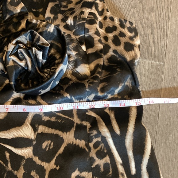 Animal Print Laura Petite Dress - Picture 10 of 11